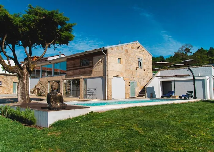 Quinta De Requeixo Farm stay Guimaraes
